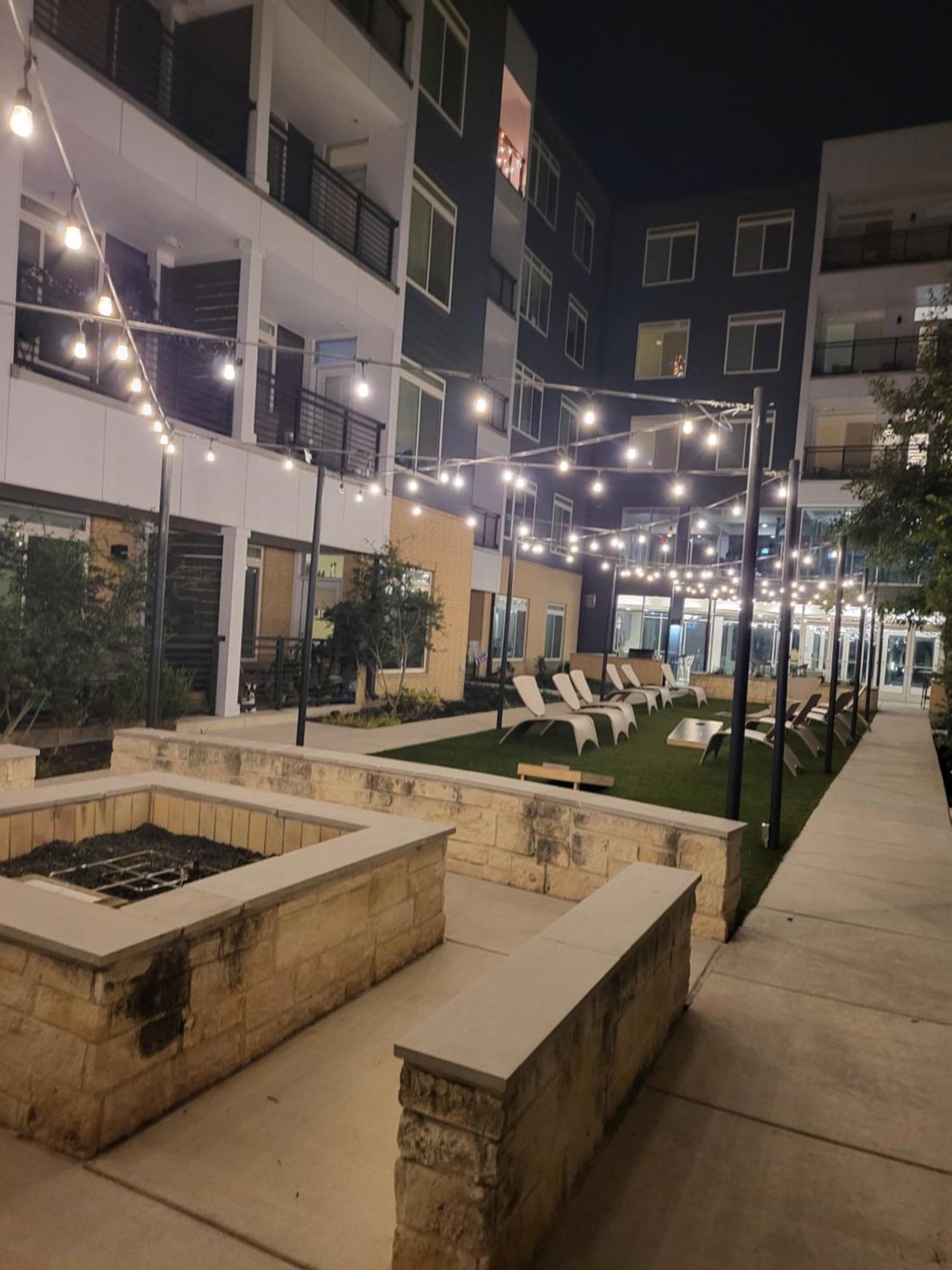 Beautiful Condo On Riverwalk W King Ste Free Parking Pet Friendly Centrally Located On The Riverwalk 圣安东尼奥 外观 照片